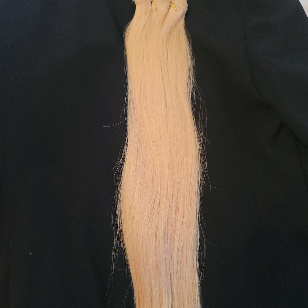 Human hair extensions